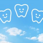 子どもの健康な歯を願う写真